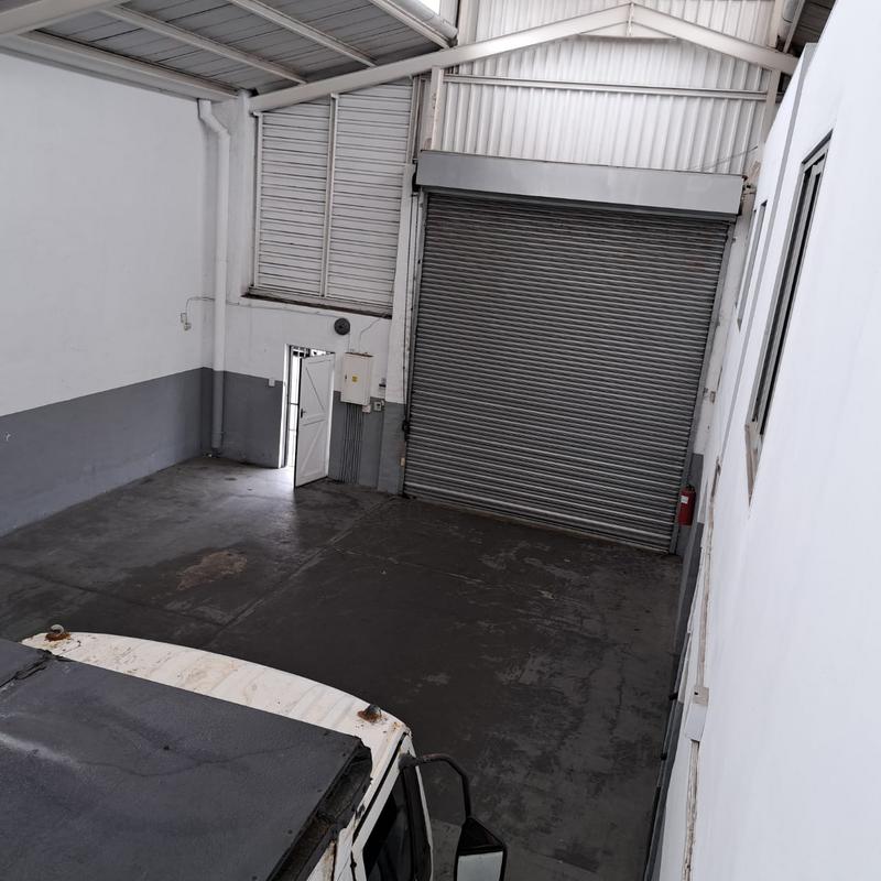 To Let commercial Property for Rent in Sidwell Eastern Cape